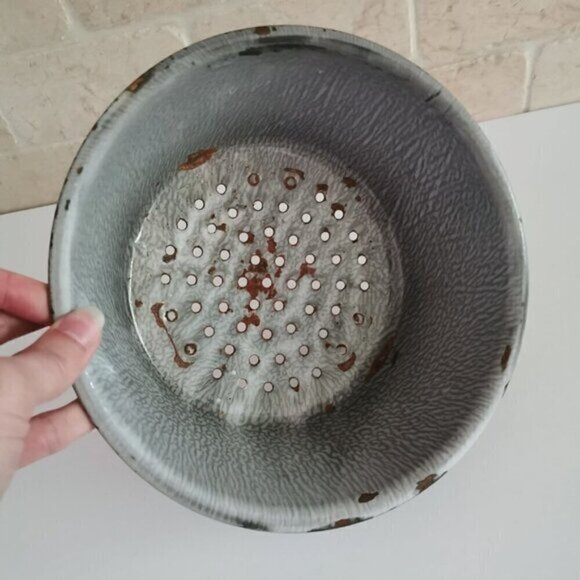 Gray Graniteware Strainer Vintage CONDITION Antique Enamelware Colander Footed R - Picture 3 of 7
